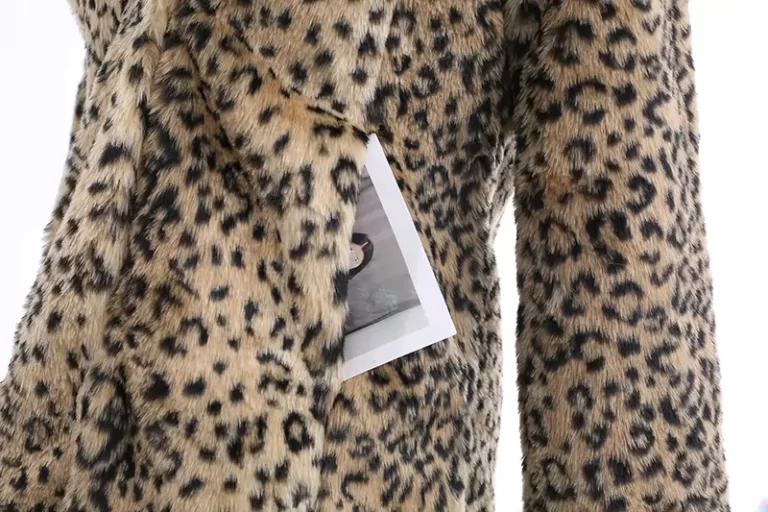 Leopard Fur Coat Invisible bag